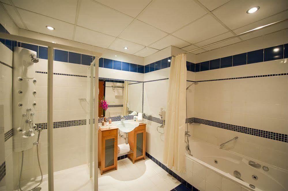 One Pavilion Luxury Serviced Apartments Manama Exterior foto